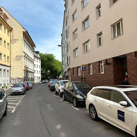 Apartment Adele - Old Town Bratislava Exterior foto